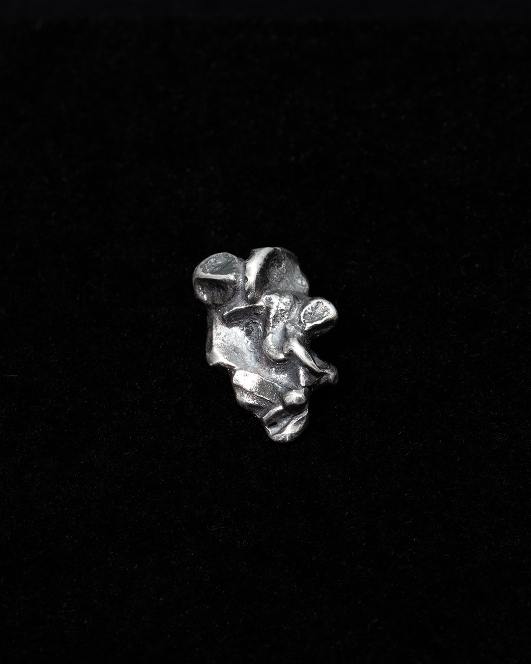 Renewal Earring - stud #5 (single)