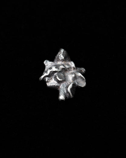 Renewal Earring - stud #6 (single)