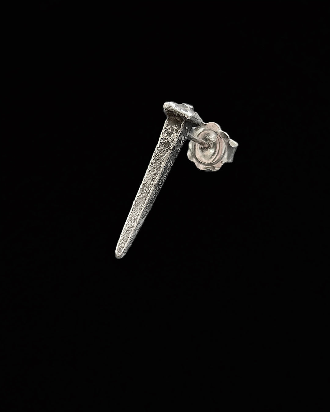 Nail Earring - stud (single)